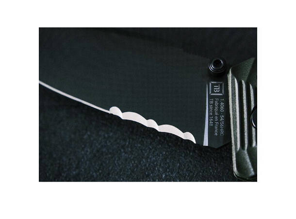 CAC PA6 TEXTURED BLACK HDL SERRATION BLADE 