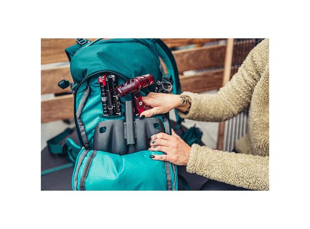 Targhee Womens 24 Emeral Teal 