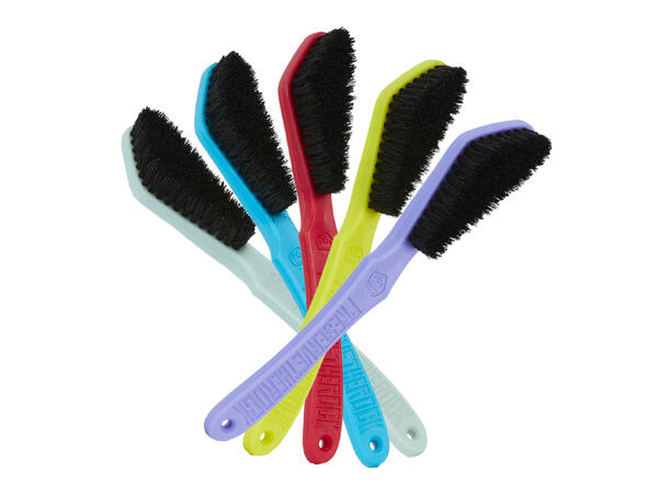 E9 Brush-S21 Strawberry 
